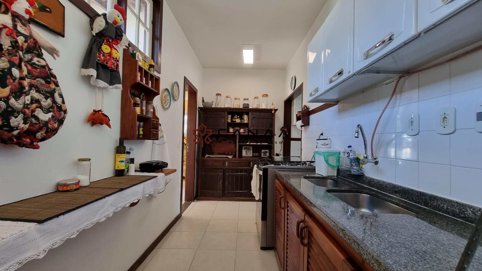 Casa à venda com 6 quartos, 299m² - Foto 38