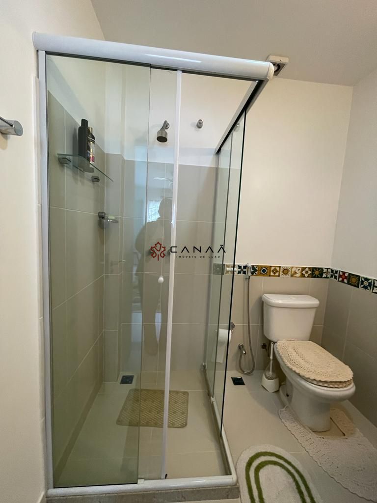 Casa de Condomínio à venda com 5 quartos, 450m² - Foto 19