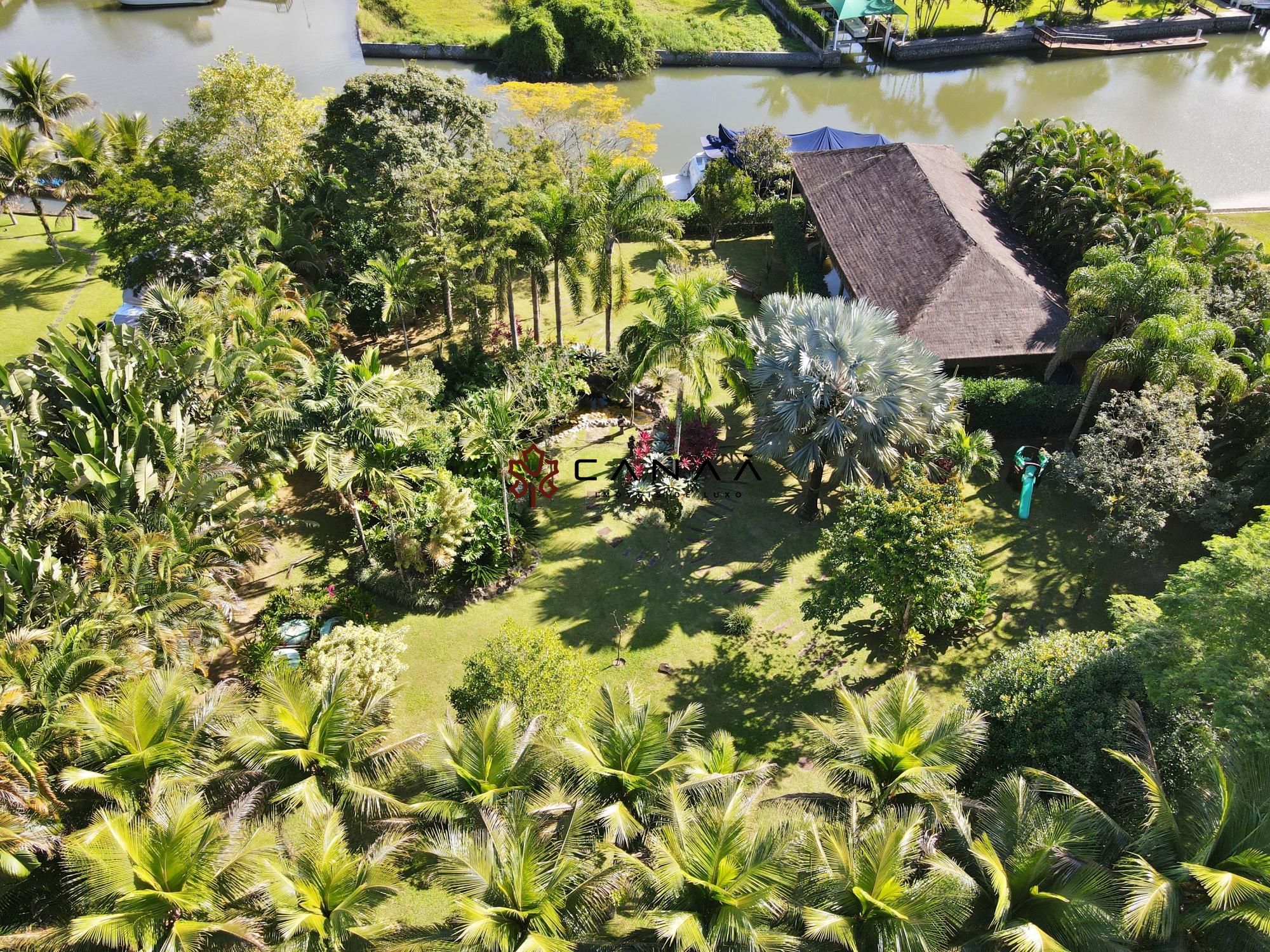 Casa de Condomínio à venda e temporada com 5 quartos, 1000m² - Foto 8