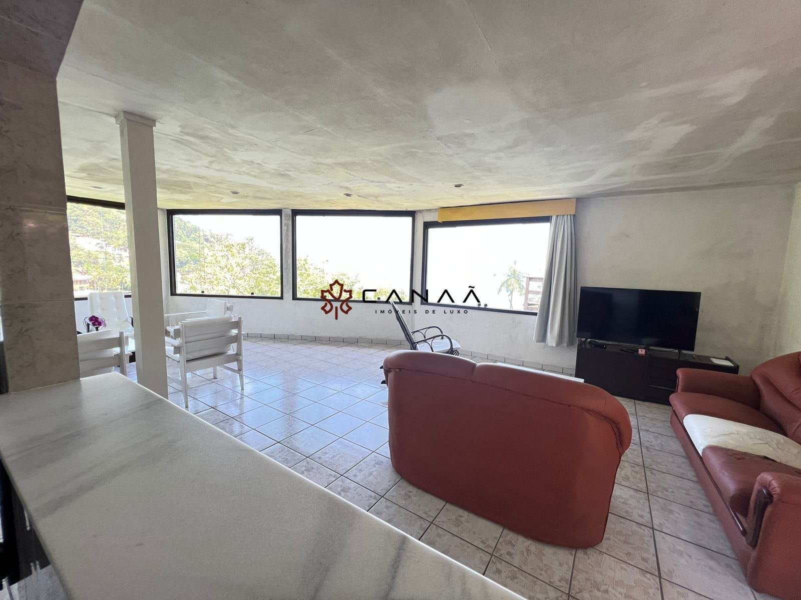 Casa de Condomínio à venda com 3 quartos, 300m² - Foto 18