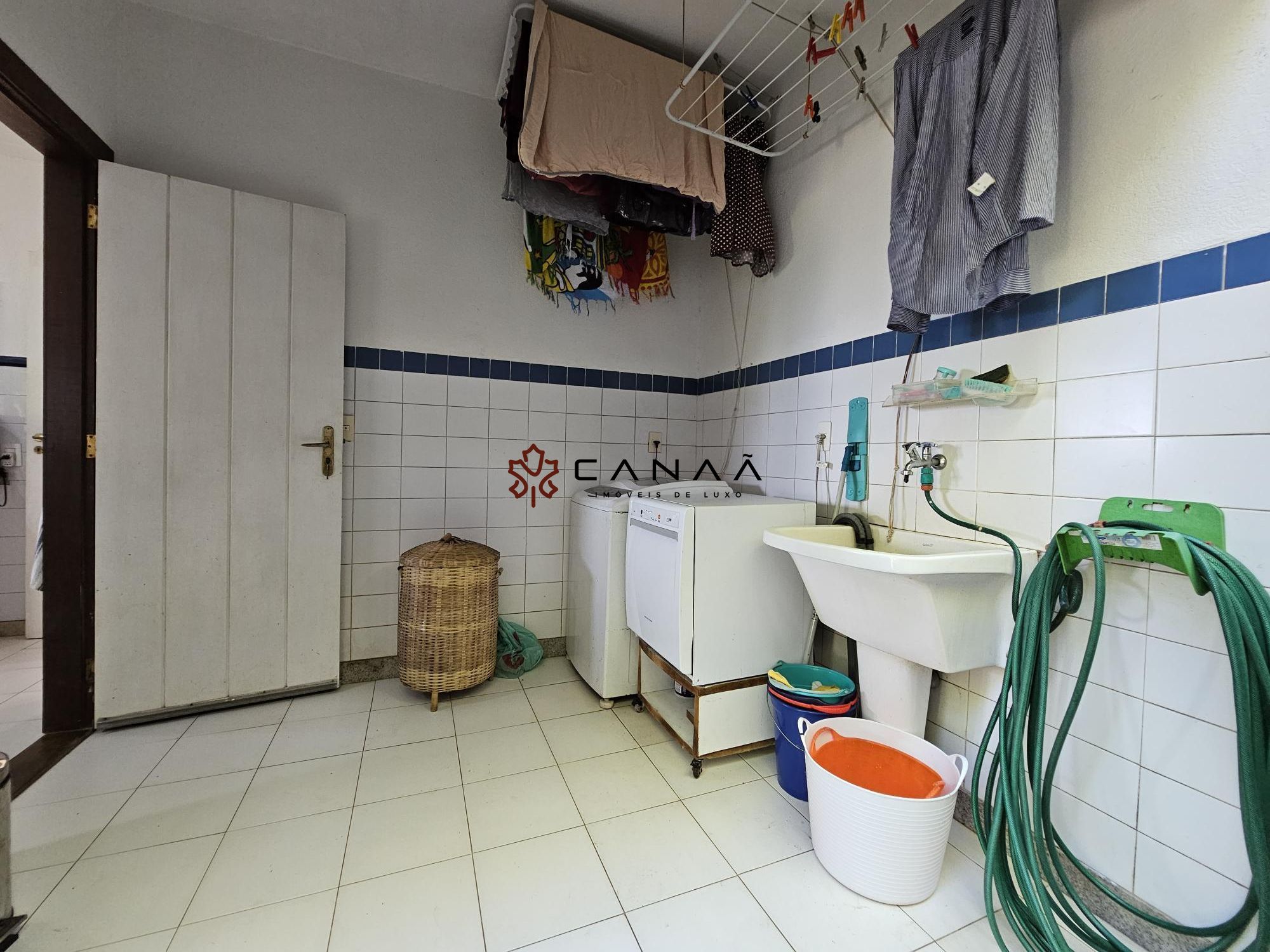 Casa de Condomínio à venda com 4 quartos, 403m² - Foto 60