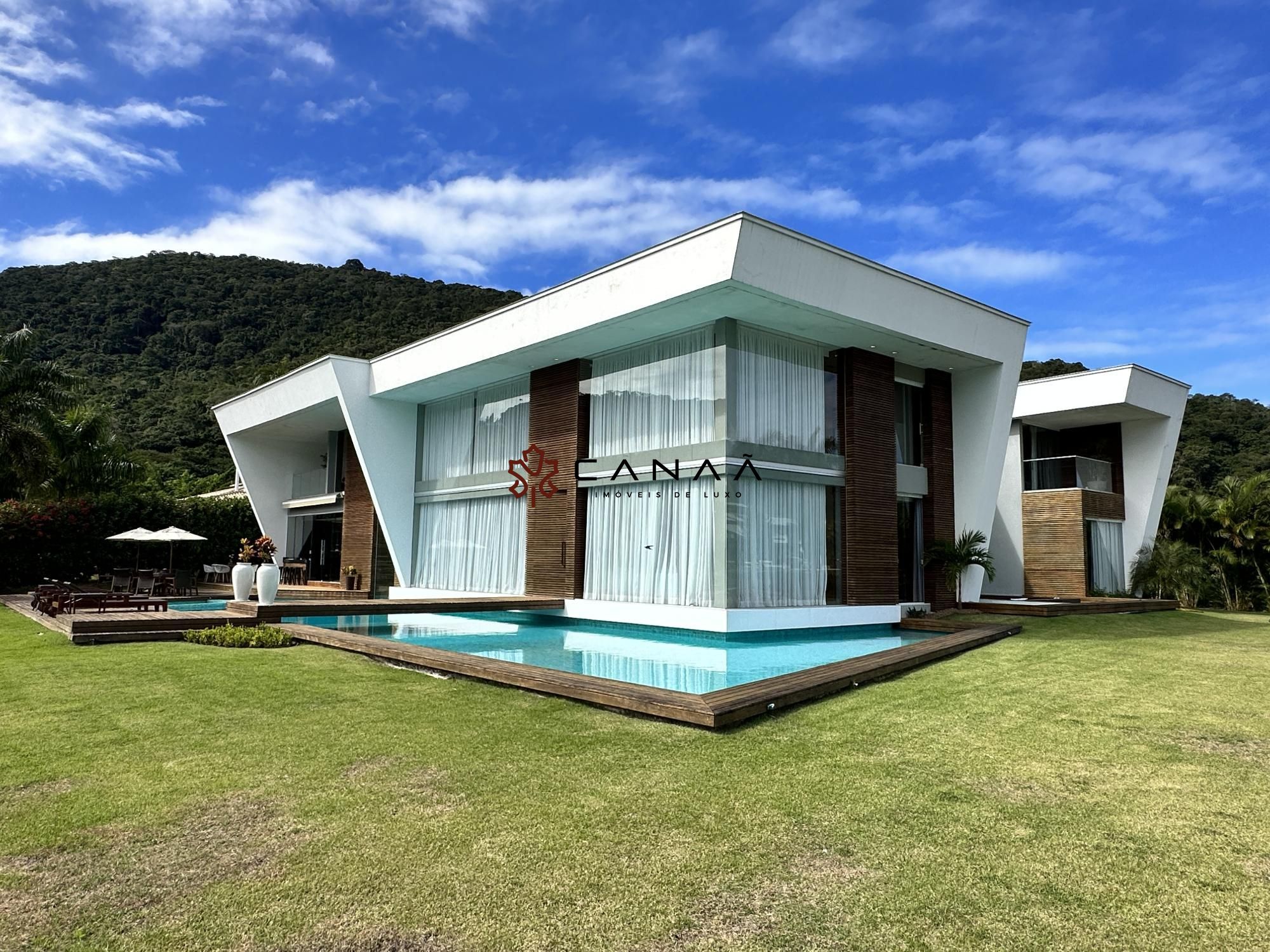 Casa de Condomínio à venda com 7 quartos, 1252m² - Foto 24