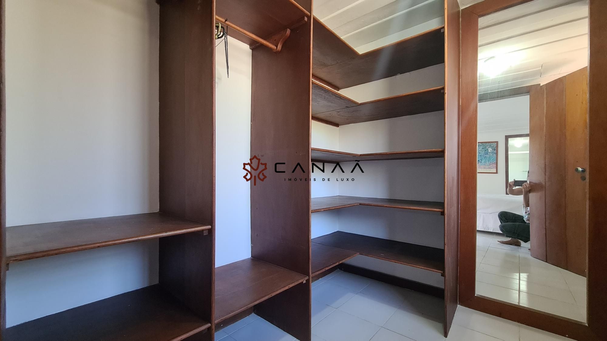 Casa de Condomínio à venda com 4 quartos, 350m² - Foto 17