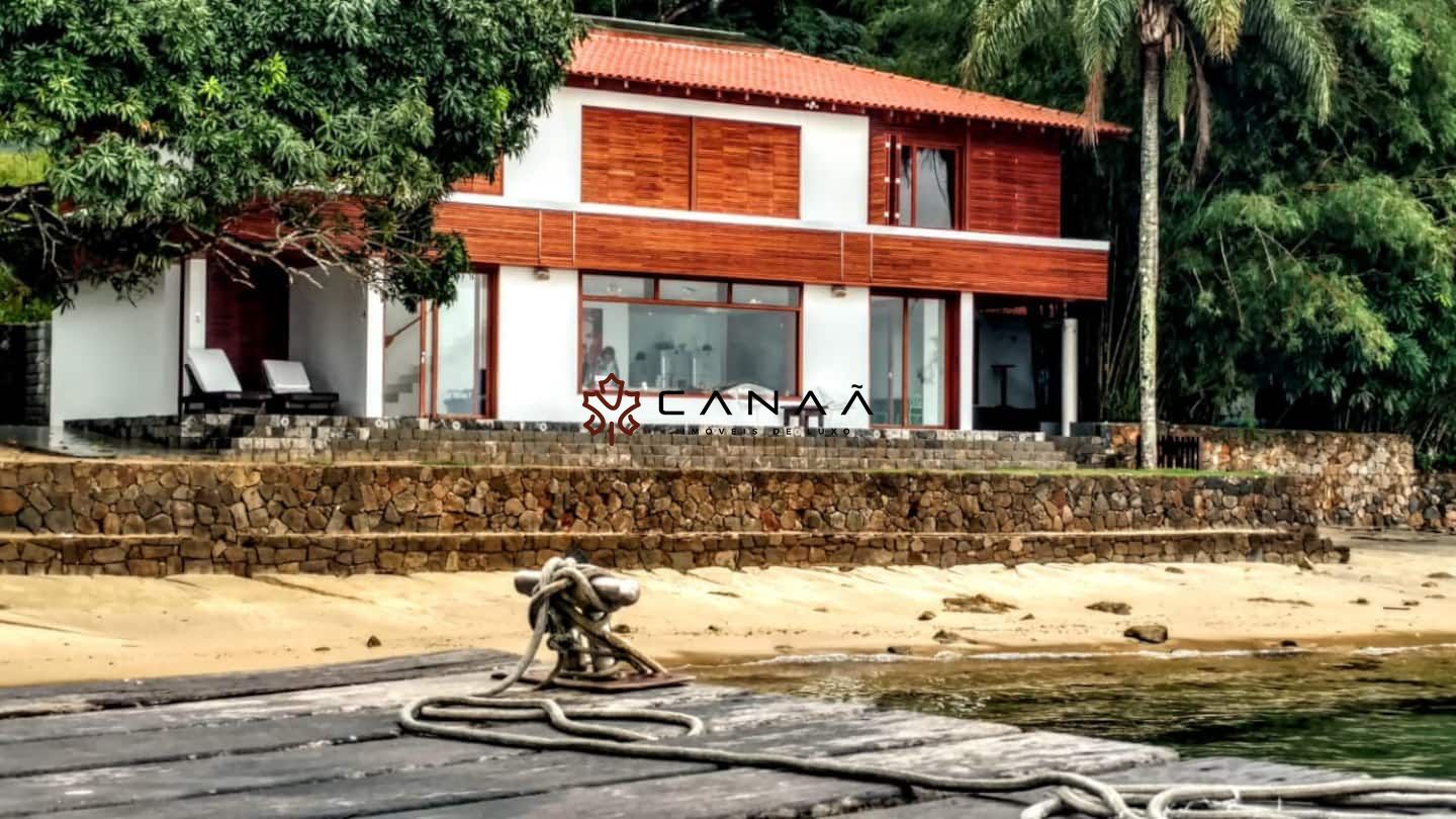 Casa à venda com 6 quartos, 340m² - Foto 40