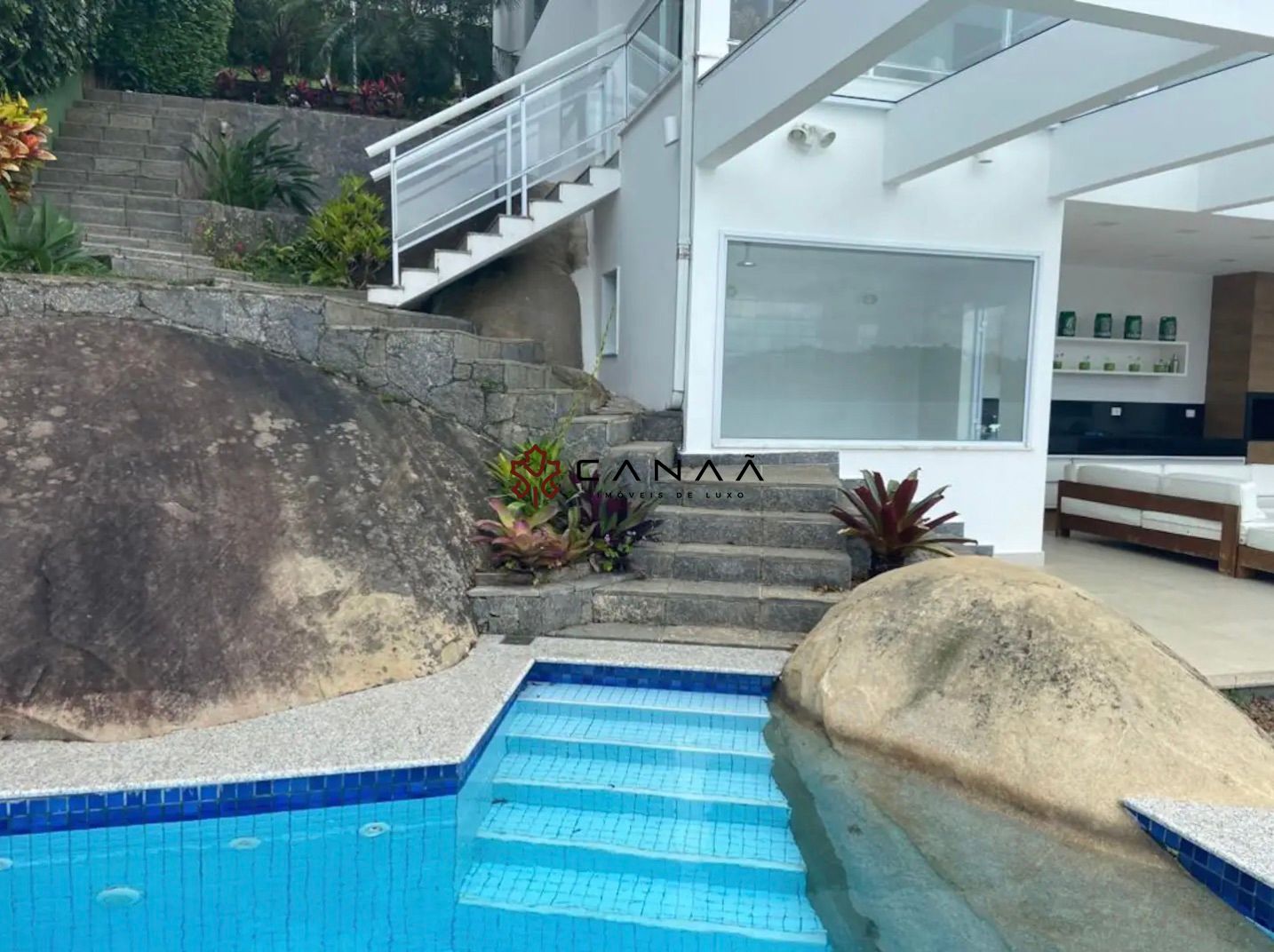 Casa de Condomínio à venda com 6 quartos, 450m² - Foto 55