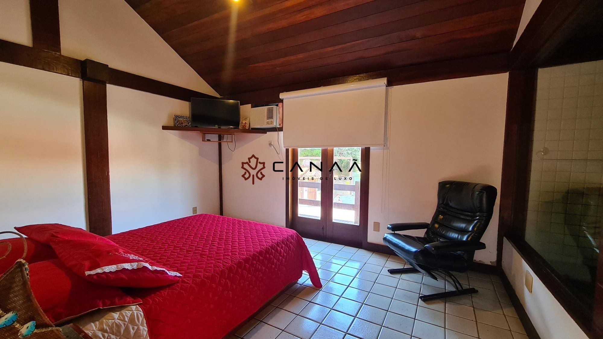 Casa de Condomínio à venda com 7 quartos, 600m² - Foto 33