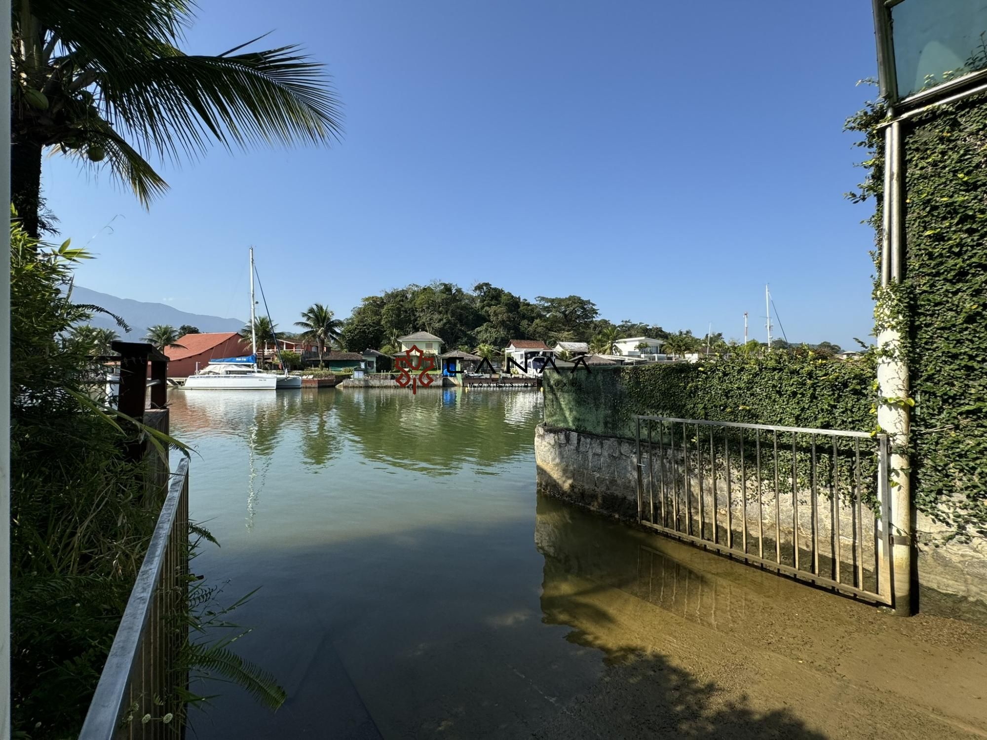 Casa de Condomínio à venda com 5 quartos, 1200m² - Foto 12