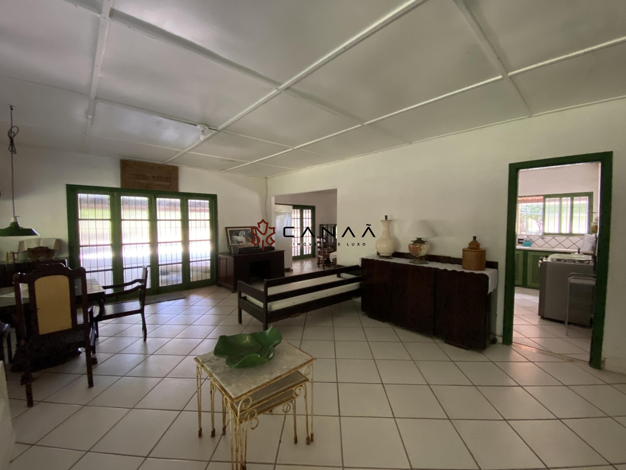 Fazenda à venda com 4 quartos, 200m² - Foto 4