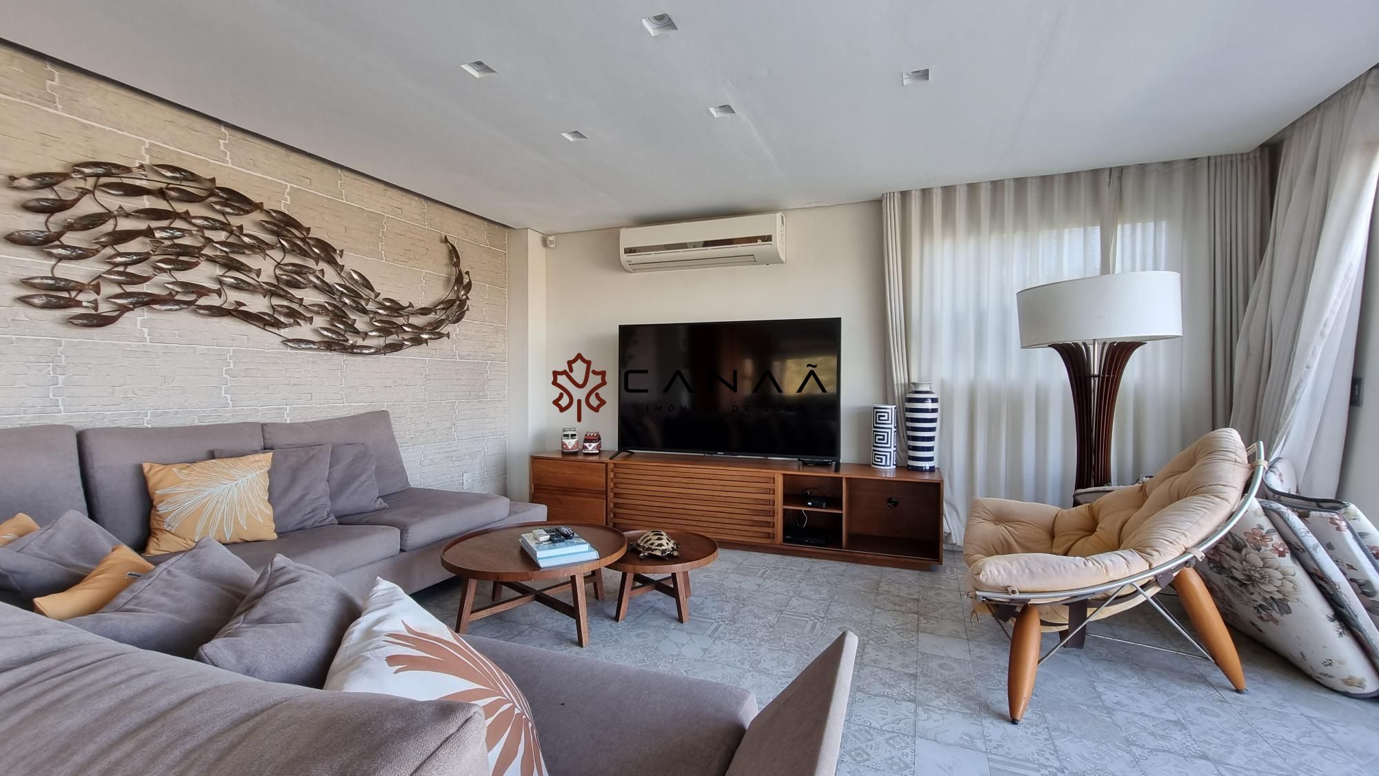 Casa à venda com 4 quartos, 270m² - Foto 6