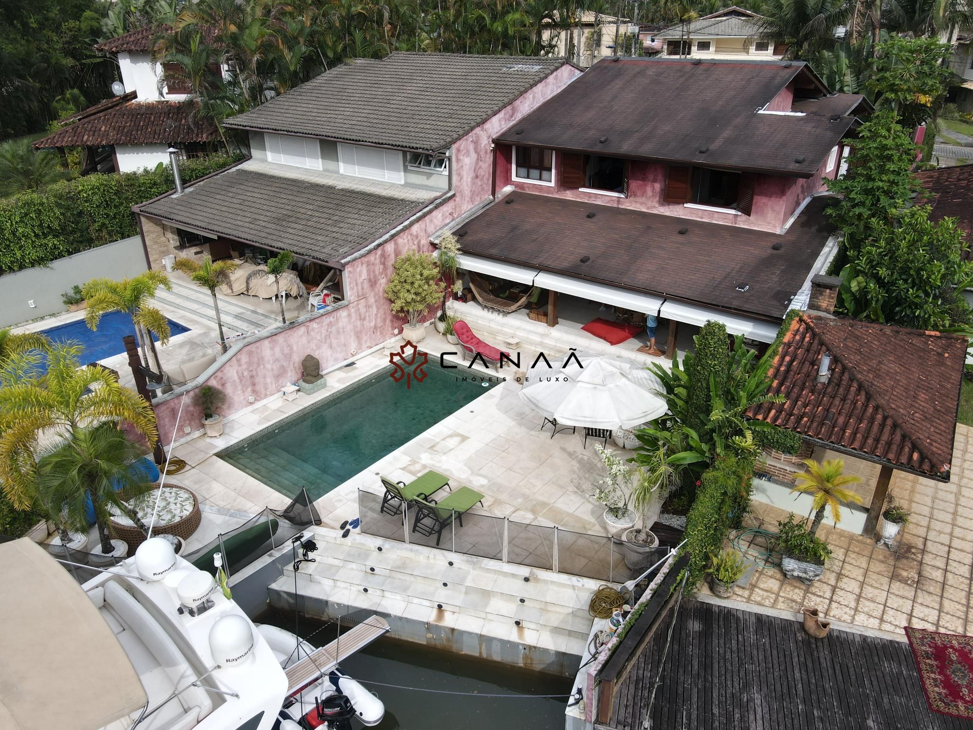 Casa de Condomínio à venda com 5 quartos, 400m² - Foto 52