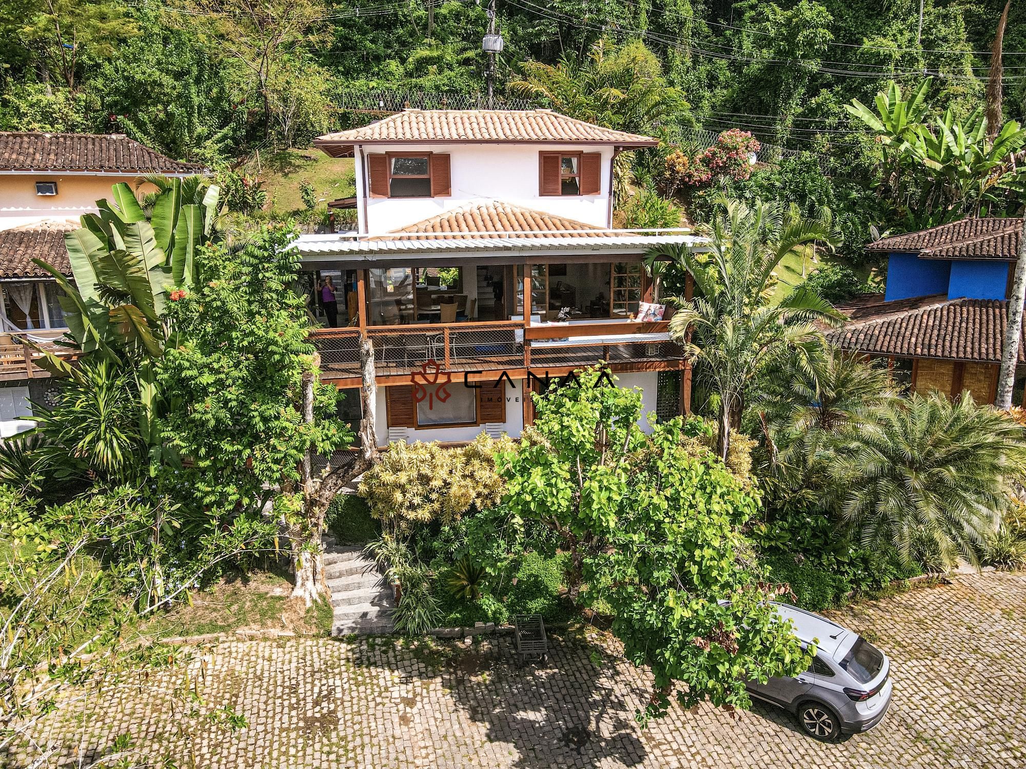 Casa de Condomínio à venda com 4 quartos, 200m² - Foto 3