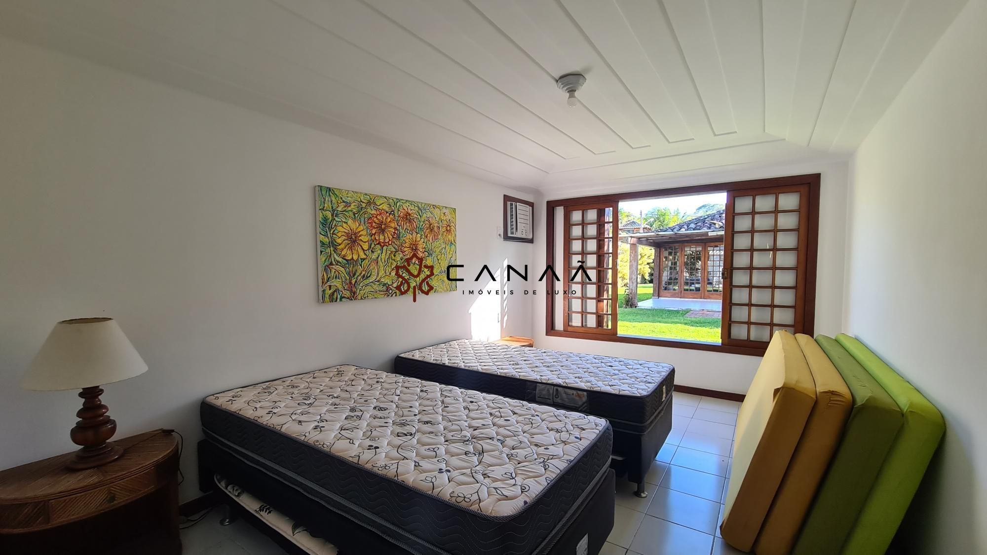 Casa de Condomínio à venda com 4 quartos, 350m² - Foto 19