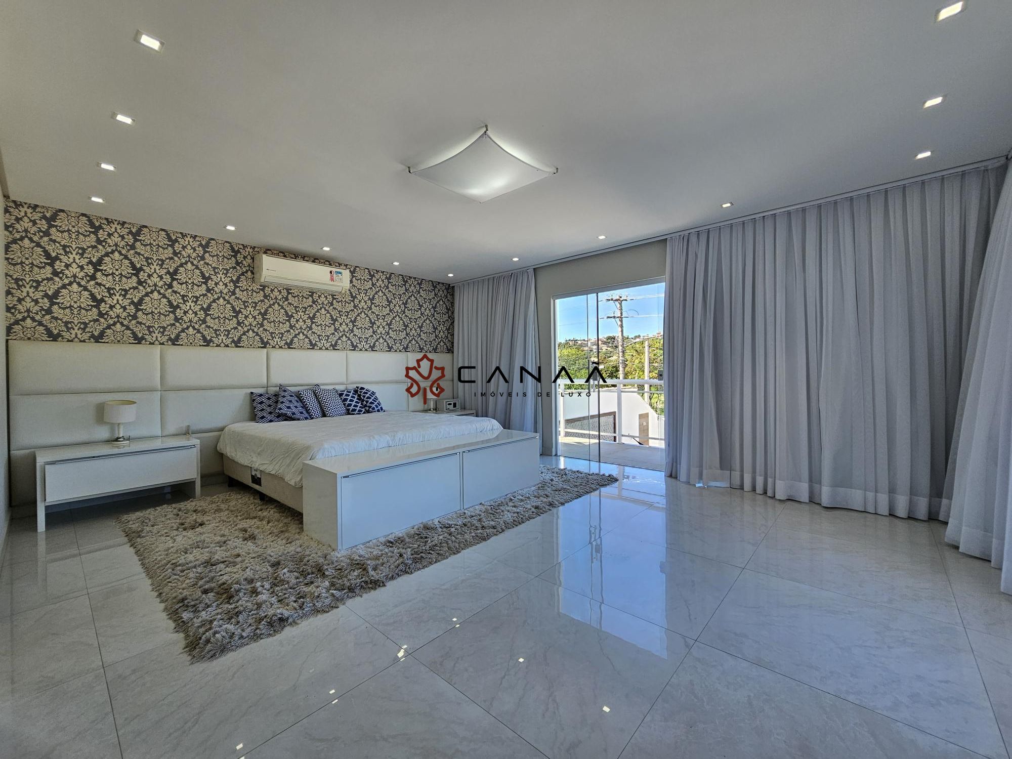 Casa à venda com 10 quartos, 800m² - Foto 17