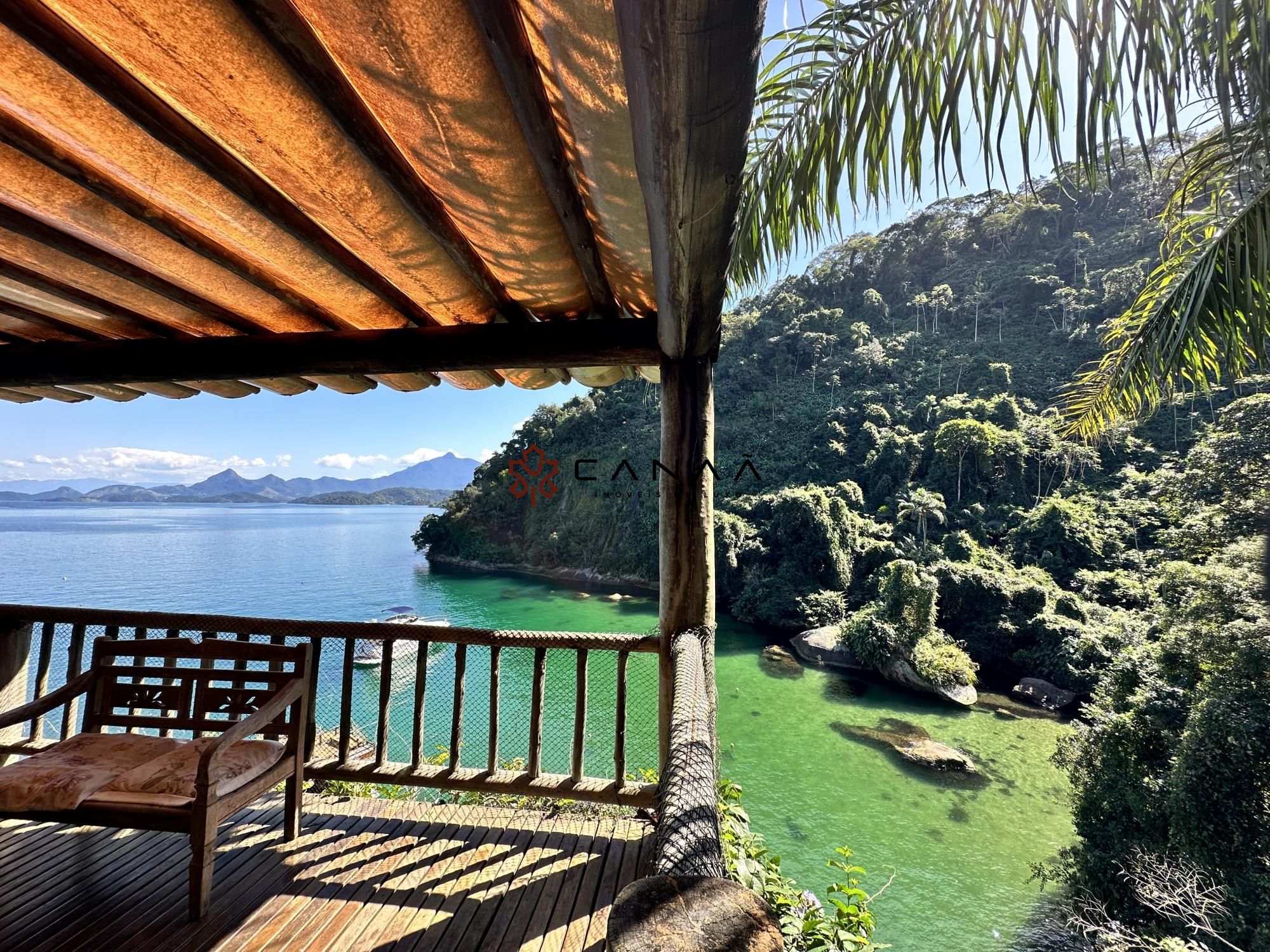 Casa de Condomínio à venda com 4 quartos, 200m² - Foto 8