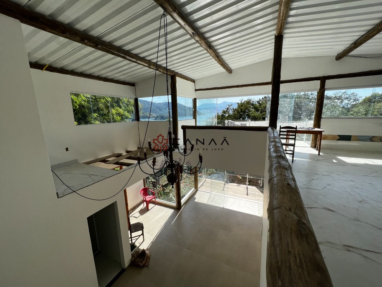 Casa à venda com 4 quartos, 337m² - Foto 28