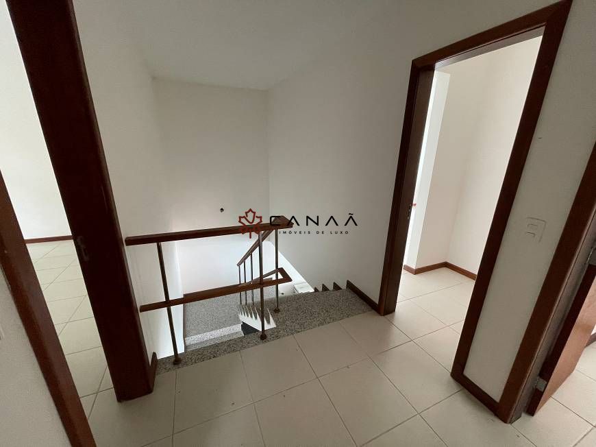 Casa de Condomínio à venda com 4 quartos, 200m² - Foto 14