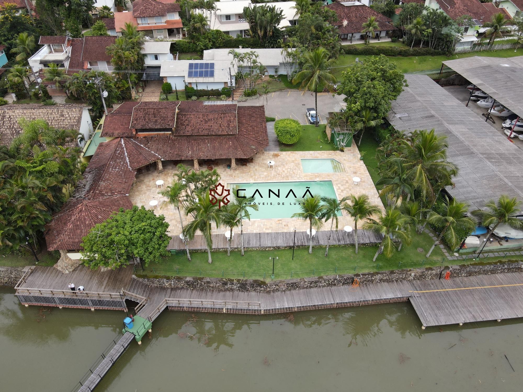 Casa de Condomínio à venda com 6 quartos, 350m² - Foto 53