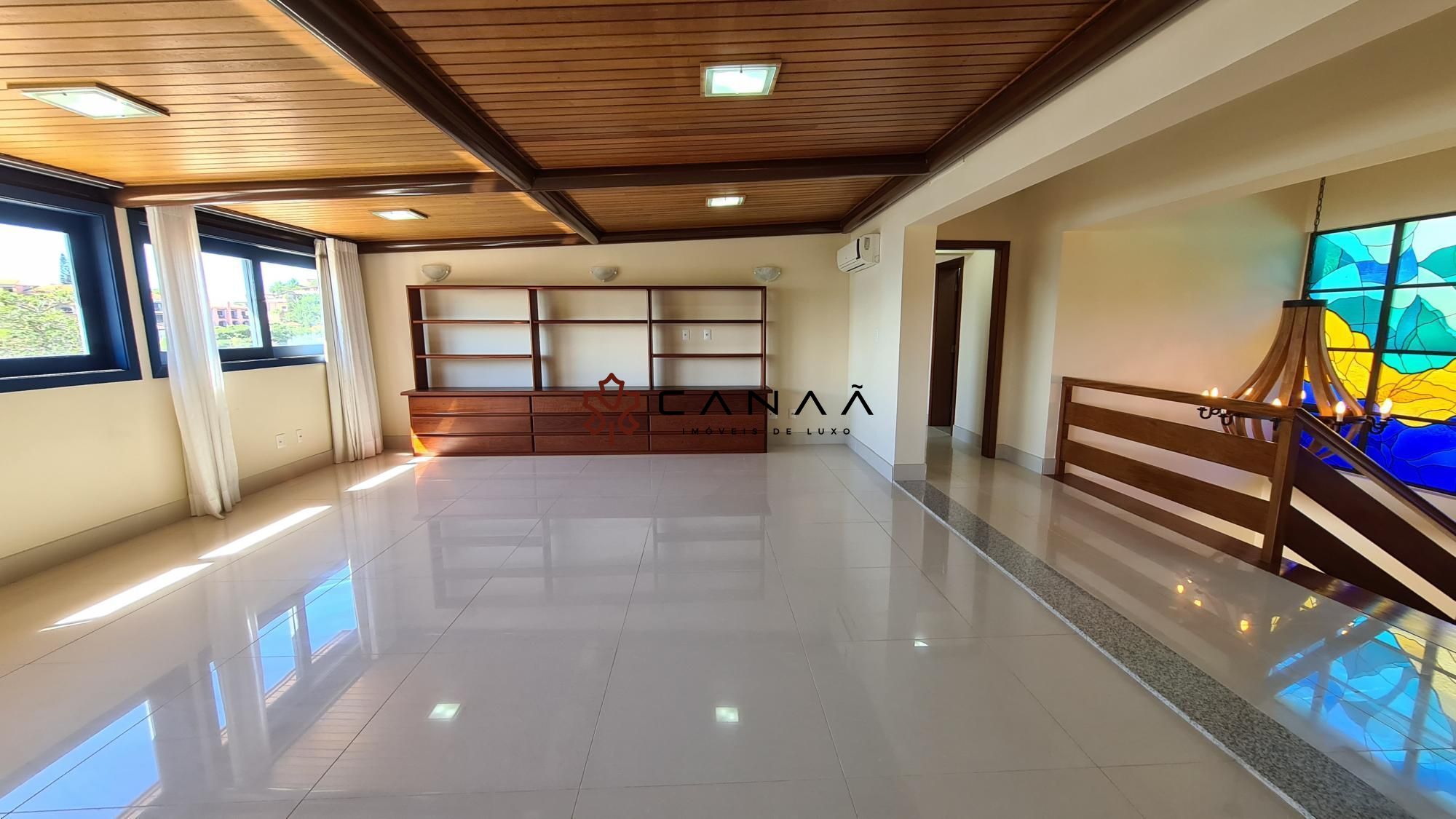 Casa à venda com 7 quartos, 600m² - Foto 16