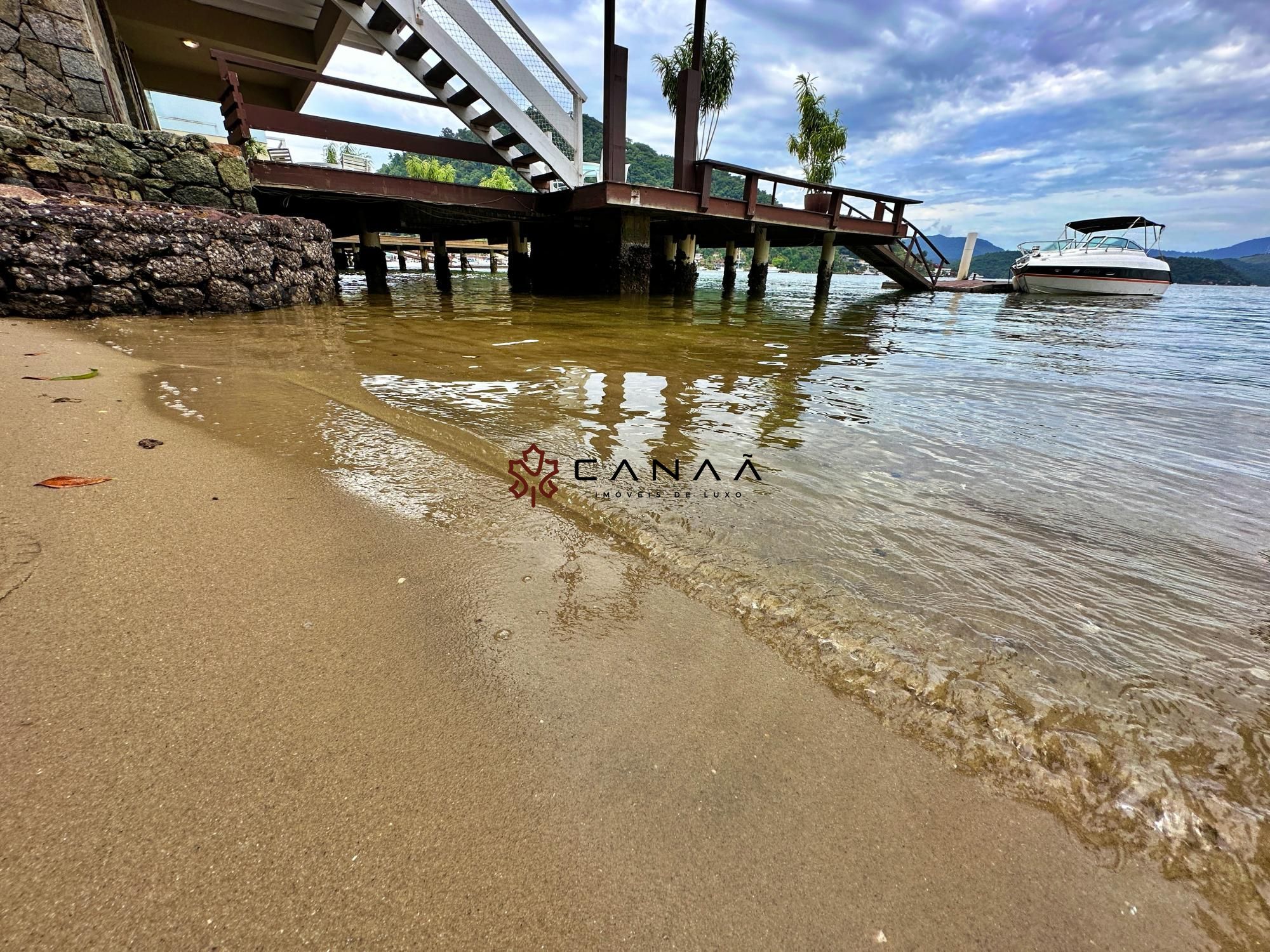 Casa de Condomínio à venda com 7 quartos, 400m² - Foto 18