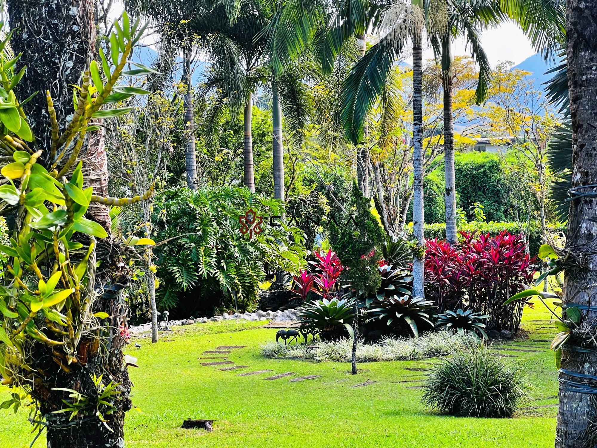 Casa de Condomínio à venda e temporada com 5 quartos, 1000m² - Foto 45