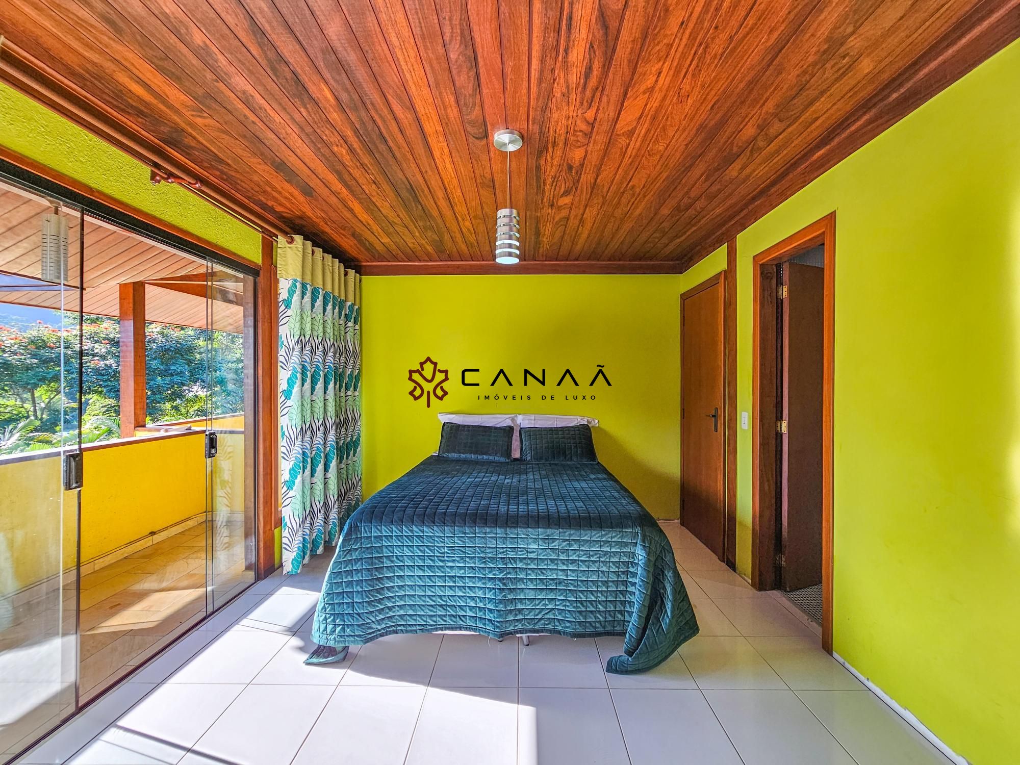 Casa de Condomínio à venda com 12 quartos, 550m² - Foto 41