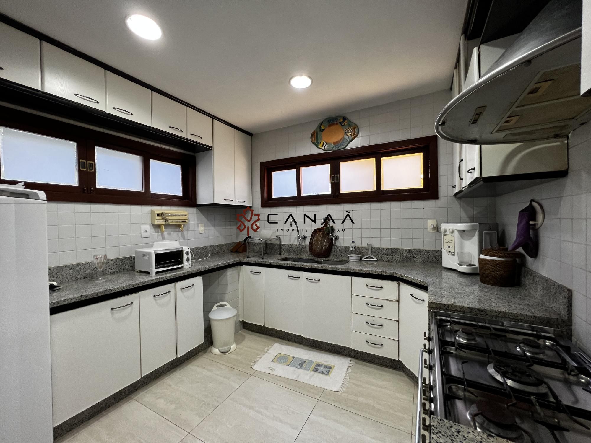 Casa de Condomínio à venda com 4 quartos, 249m² - Foto 38