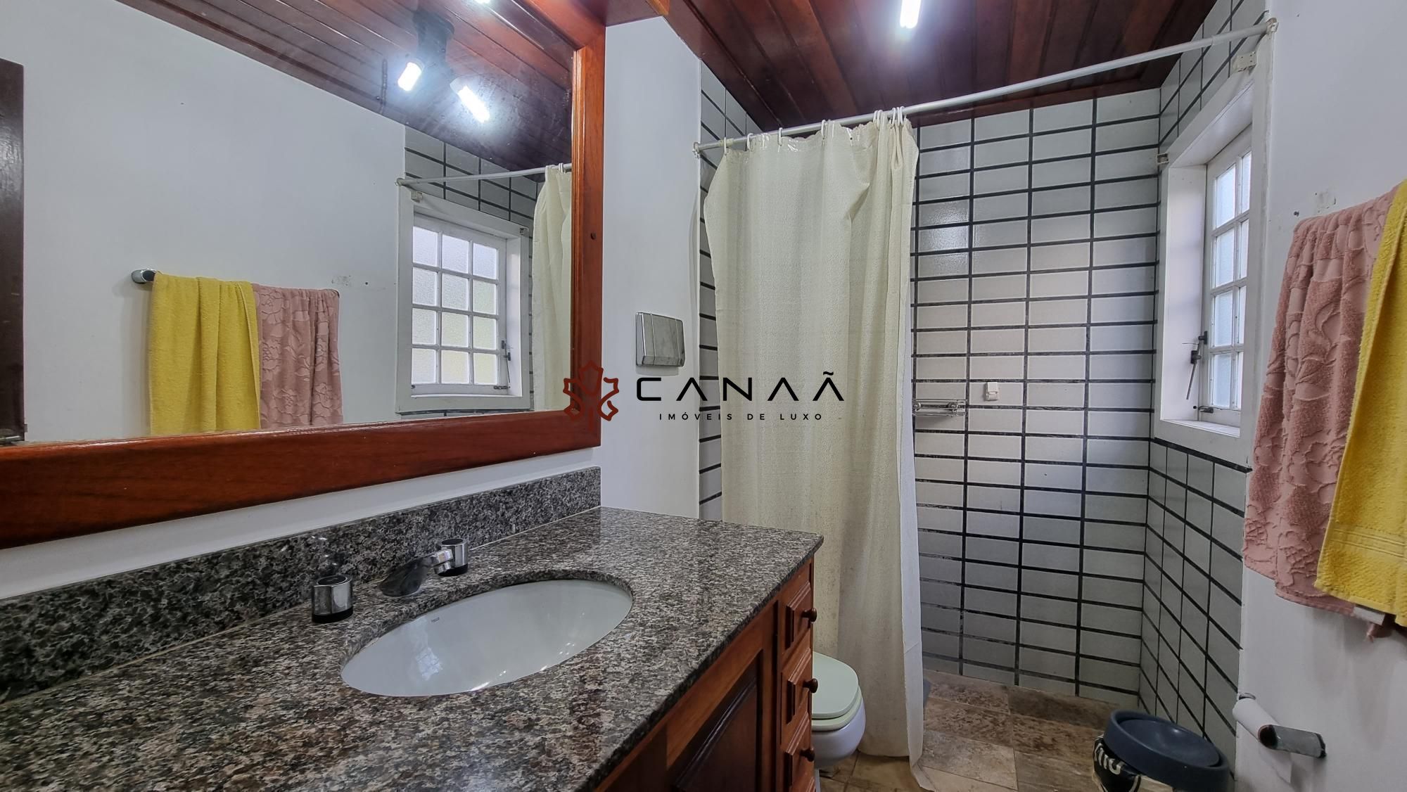 Casa de Condomínio à venda com 4 quartos, 300m² - Foto 34