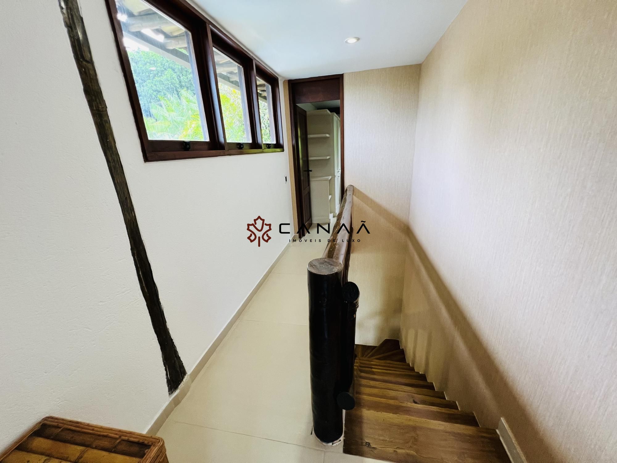 Casa de Condomínio à venda com 5 quartos, 290m² - Foto 11