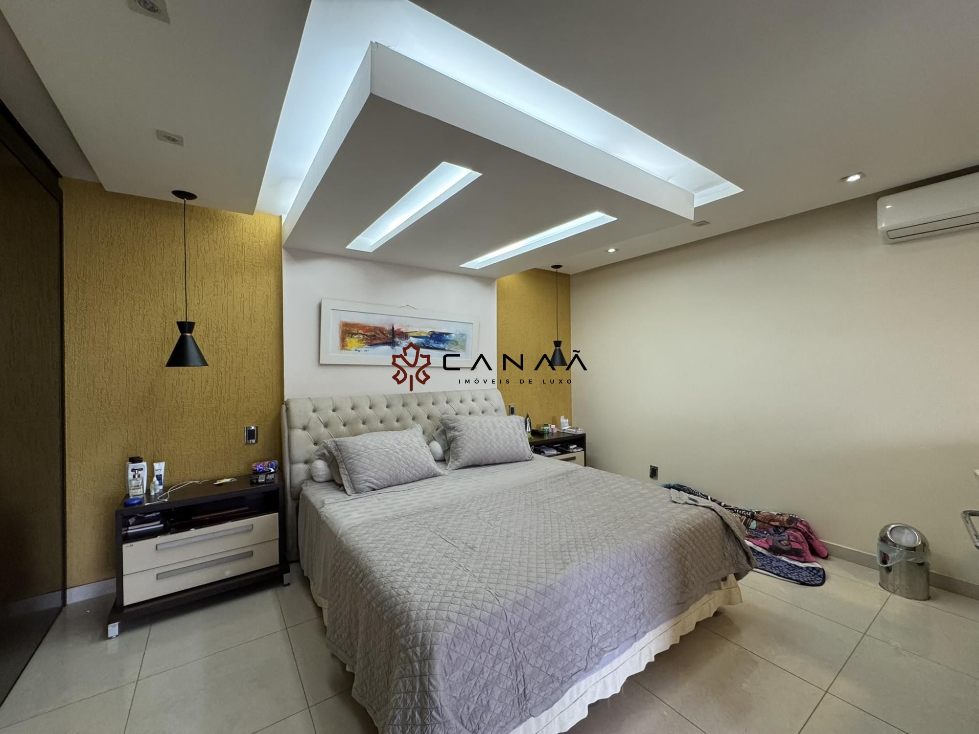 Casa à venda com 8 quartos, 399m² - Foto 27