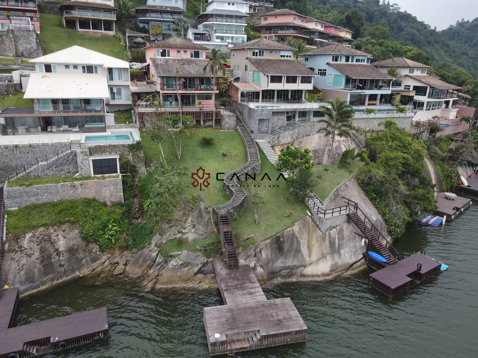 Casa de Condomínio à venda com 5 quartos, 400m² - Foto 3