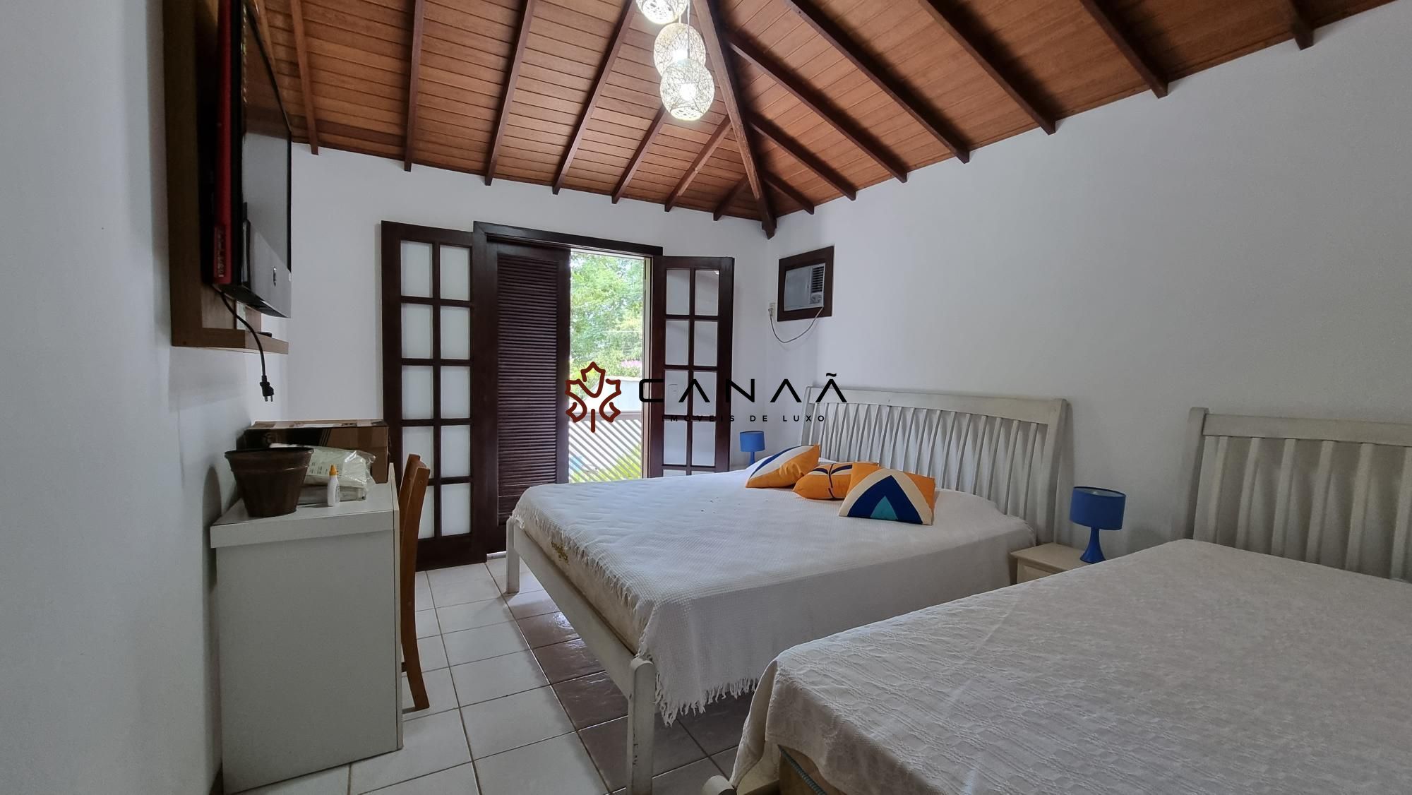 Casa à venda com 6 quartos, 450m² - Foto 25