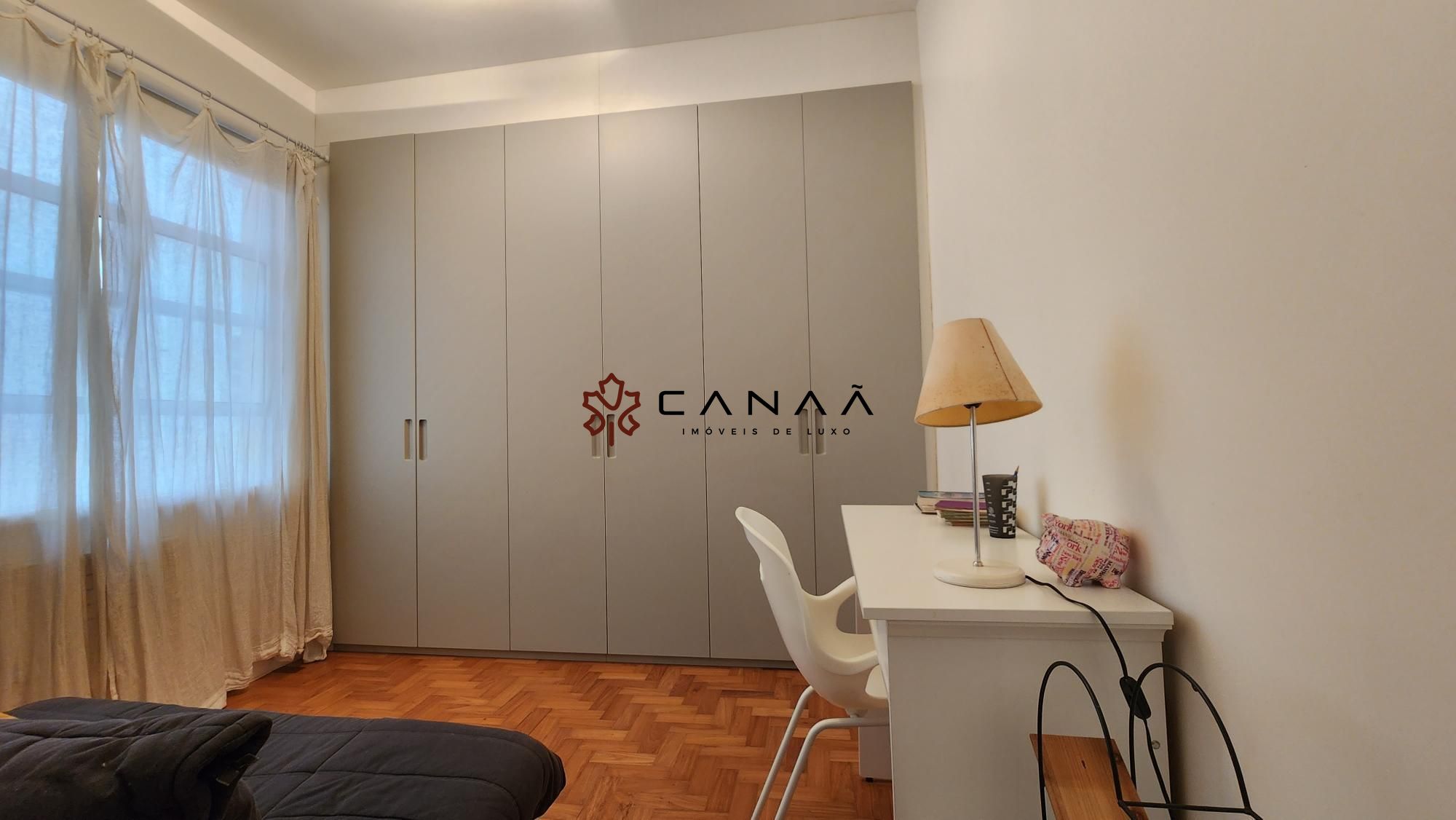 Apartamento à venda com 3 quartos, 200m² - Foto 27