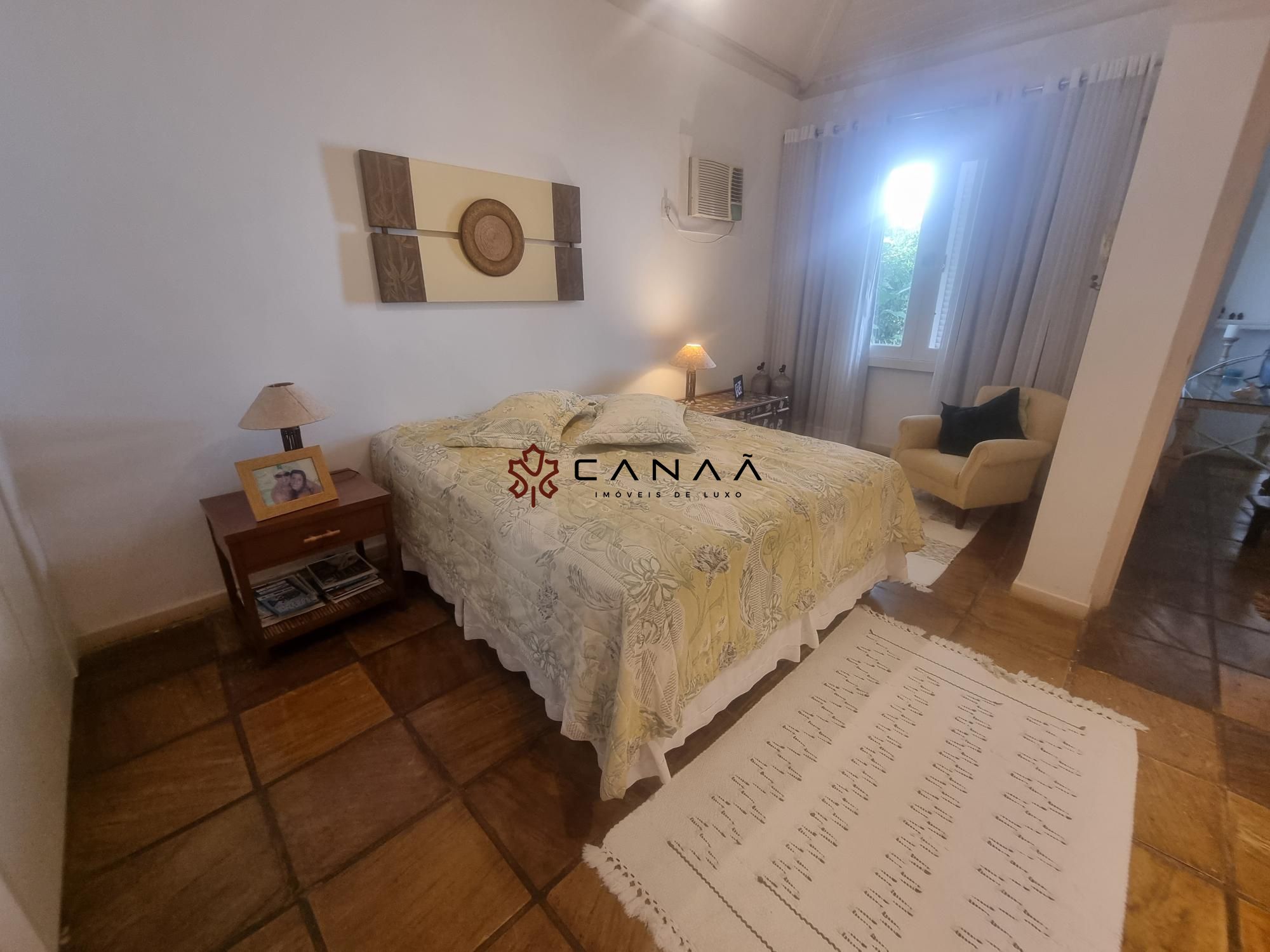 Casa de Condomínio à venda com 4 quartos, 280m² - Foto 20