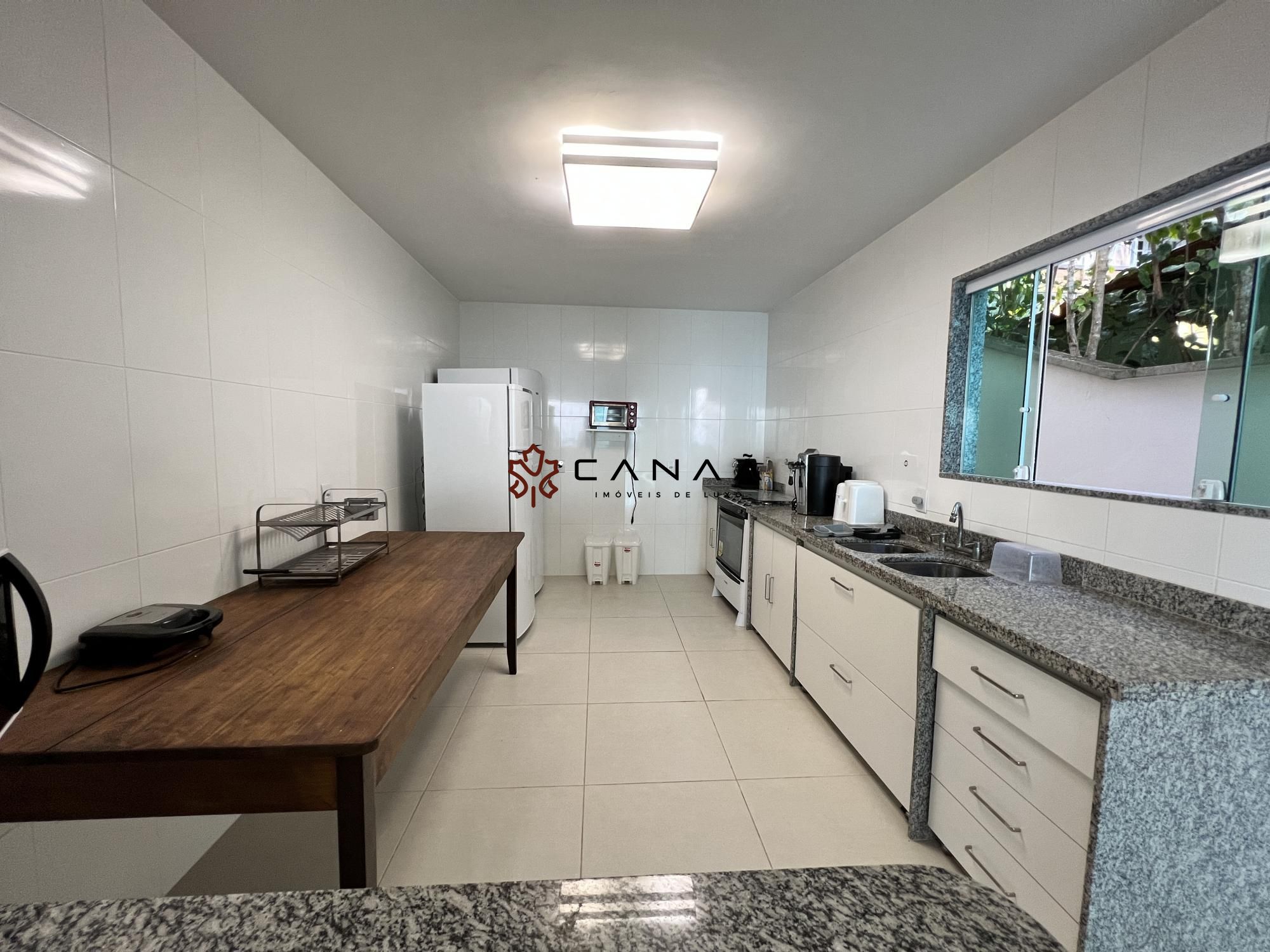 Casa à venda com 5 quartos, 500m² - Foto 26