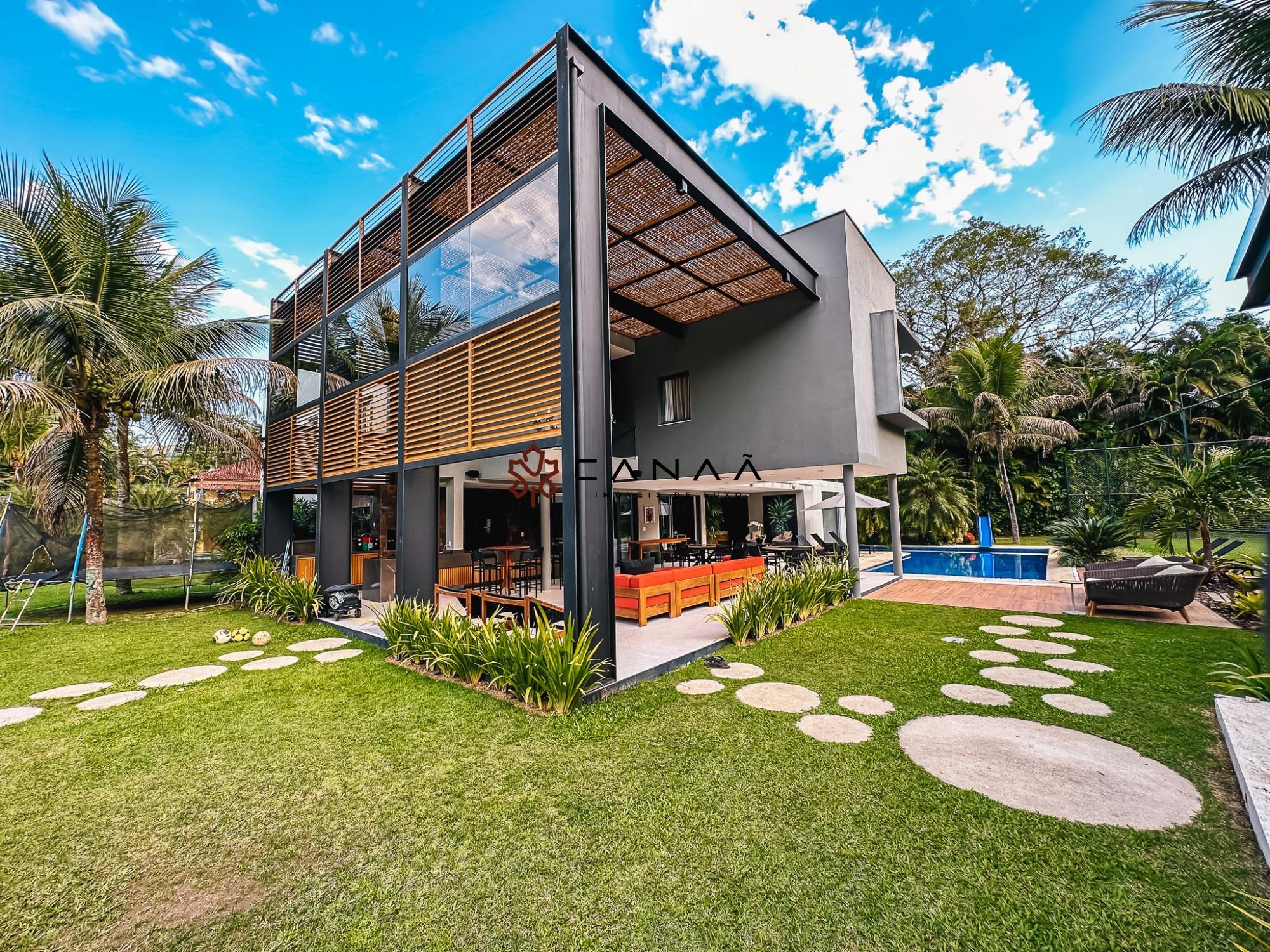 Casa de Condomínio à venda com 10 quartos, 600m² - Foto 2