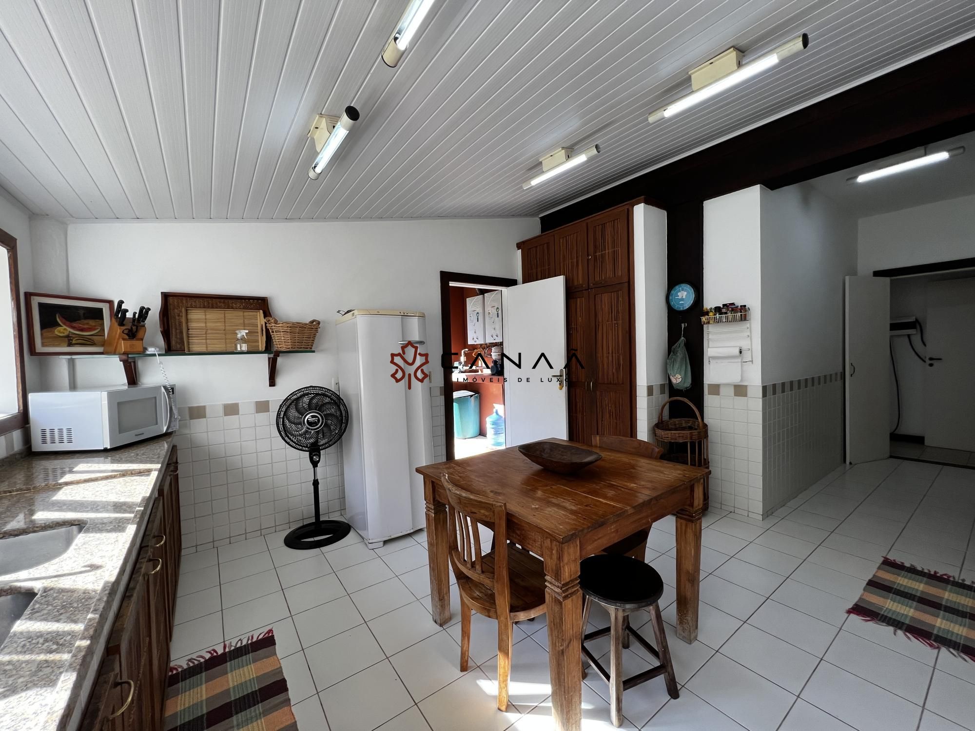 Casa à venda com 5 quartos, 400m² - Foto 45