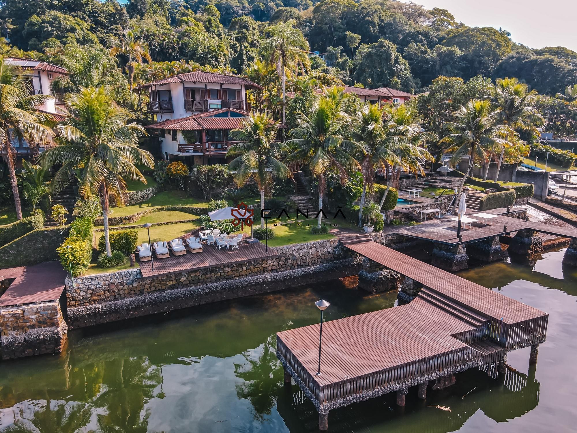 Casa de Condomínio à venda com 5 quartos, 300m² - Foto 20