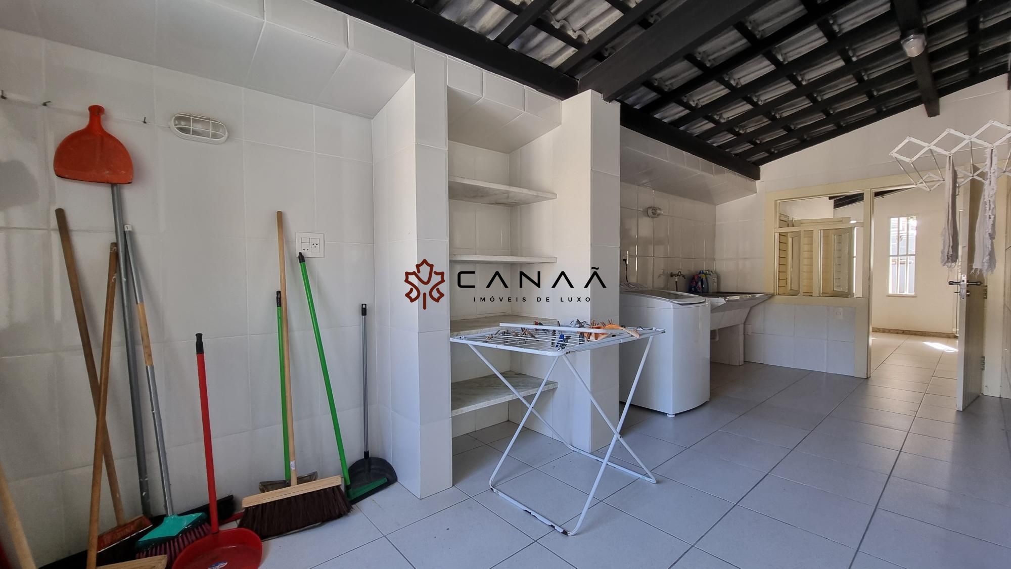 Casa de Condomínio à venda com 5 quartos, 850m² - Foto 43