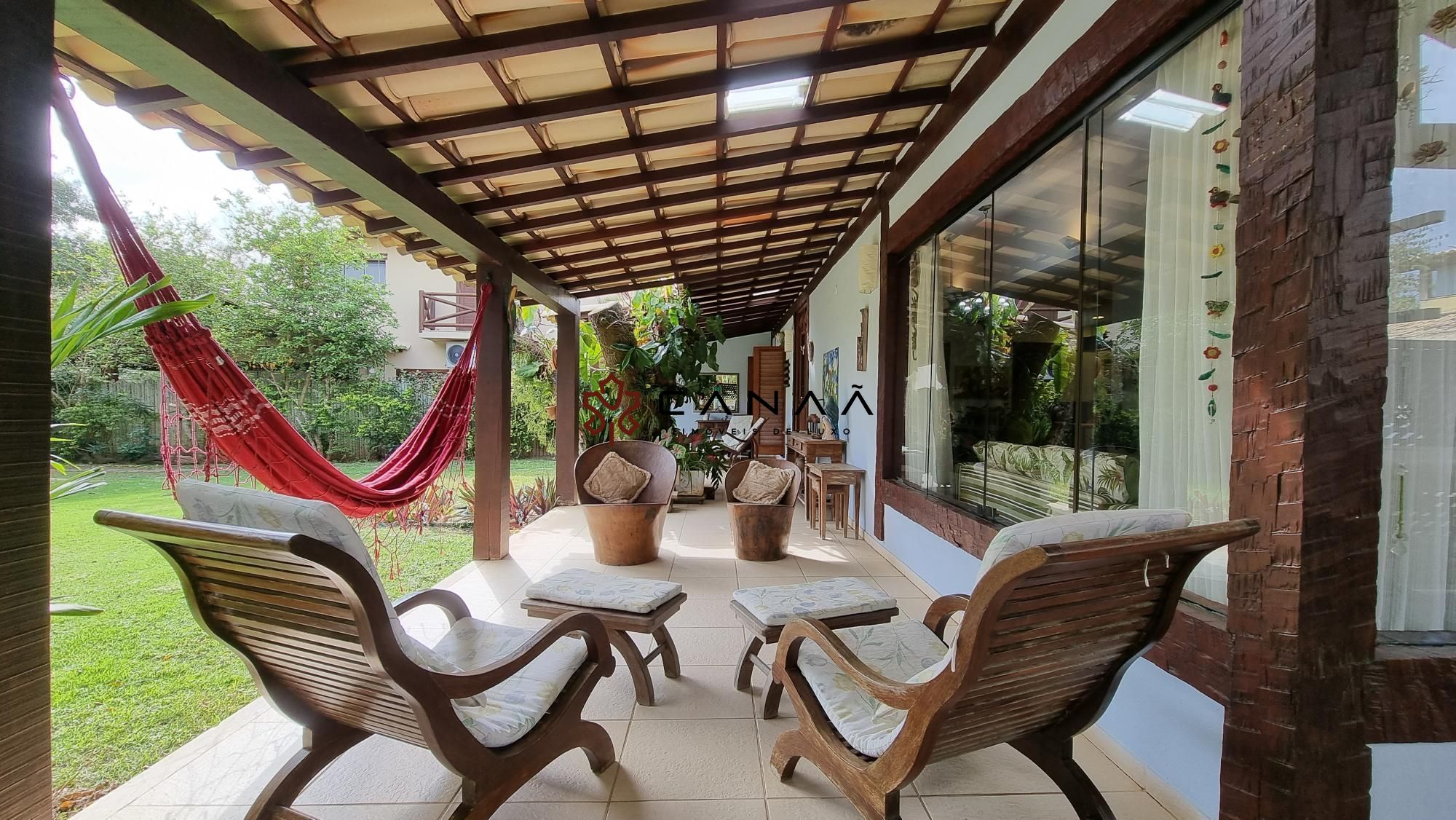 Casa de Condomínio à venda com 4 quartos, 299m² - Foto 8