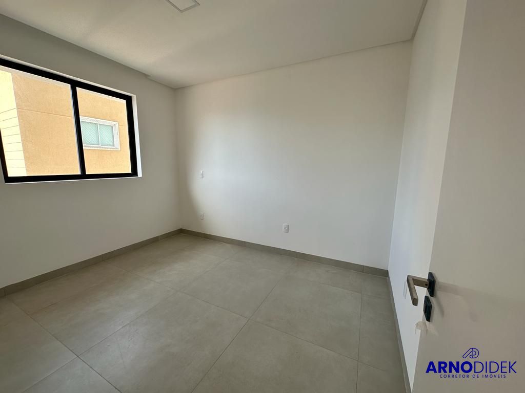 Apartamento à venda com 3 quartos, 110m² - Foto 17