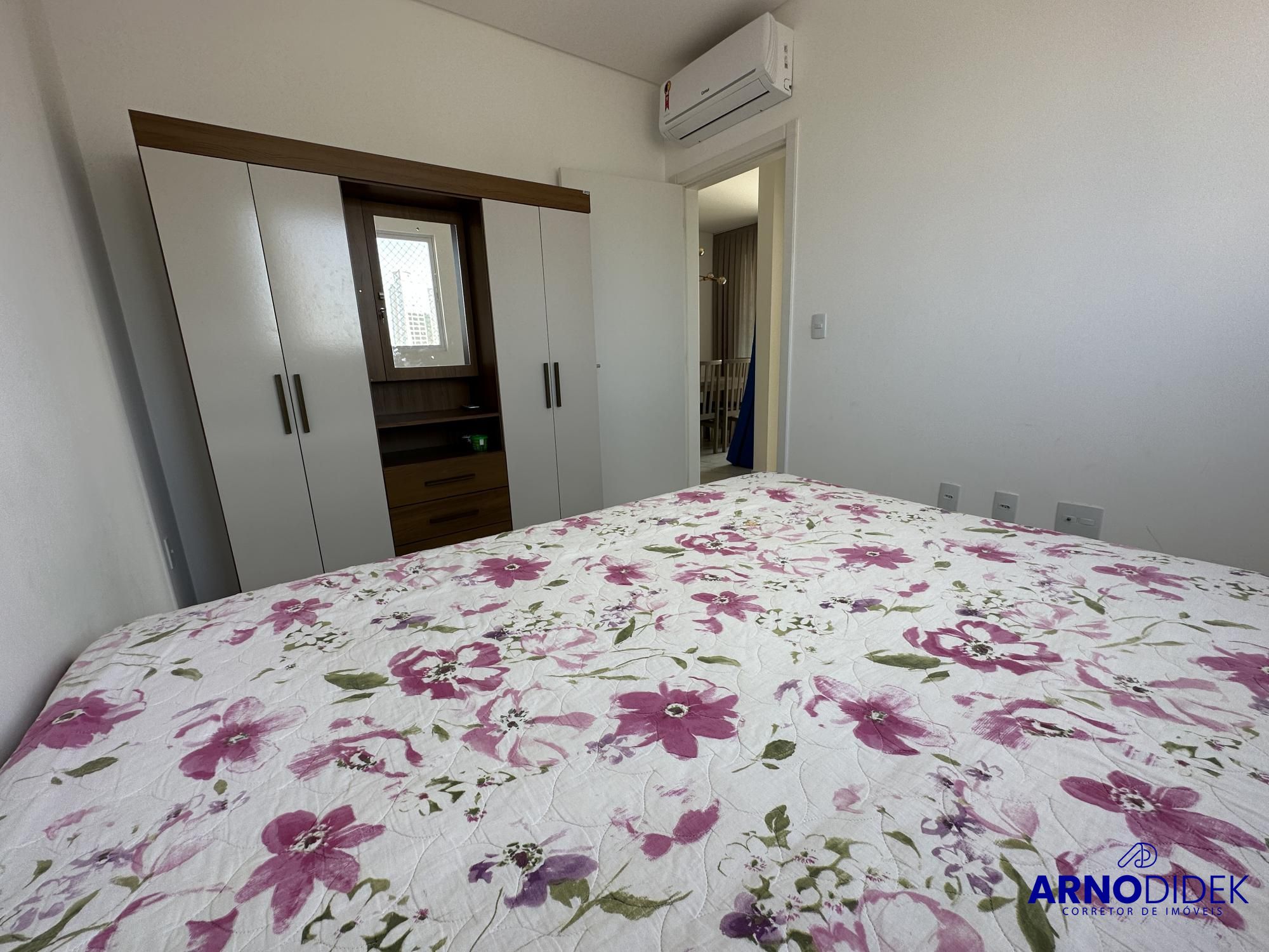 Apartamento à venda com 2 quartos, 69m² - Foto 28