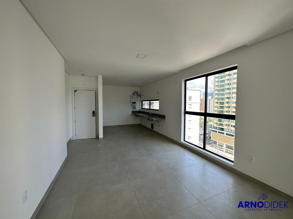 Apartamento à venda com 3 quartos, 110m² - Foto 10