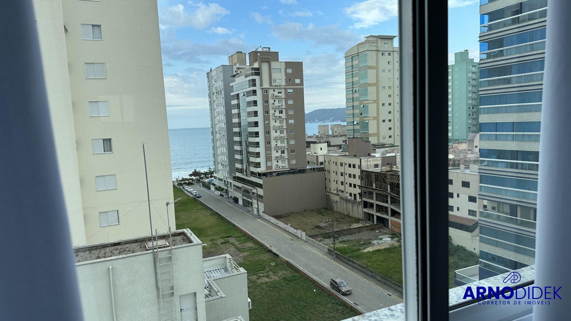 Apartamento à venda com 4 quartos, 160m² - Foto 12