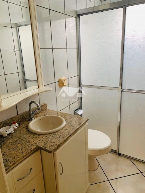 Apartamento à venda com 2 quartos, 70m² - Foto 10