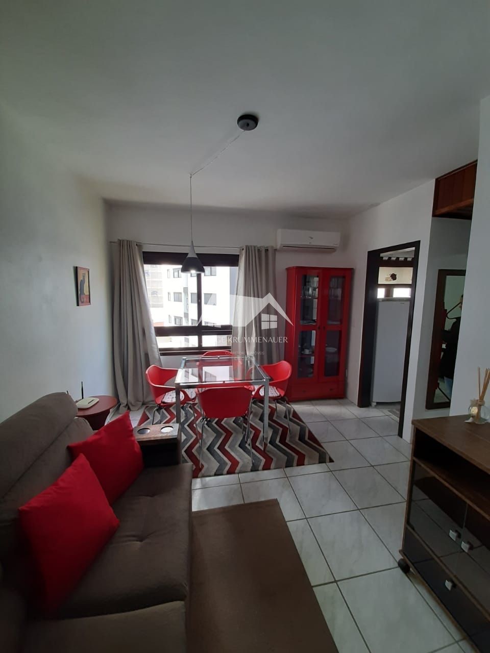 Apartamento à venda com 1 quarto, 50m² - Foto 11