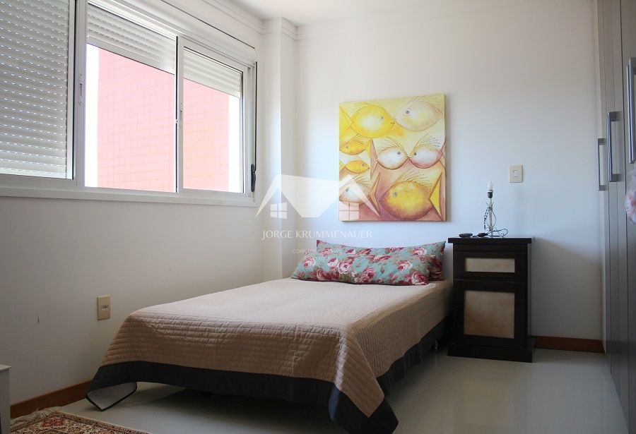 Cobertura à venda com 3 quartos, 250m² - Foto 13