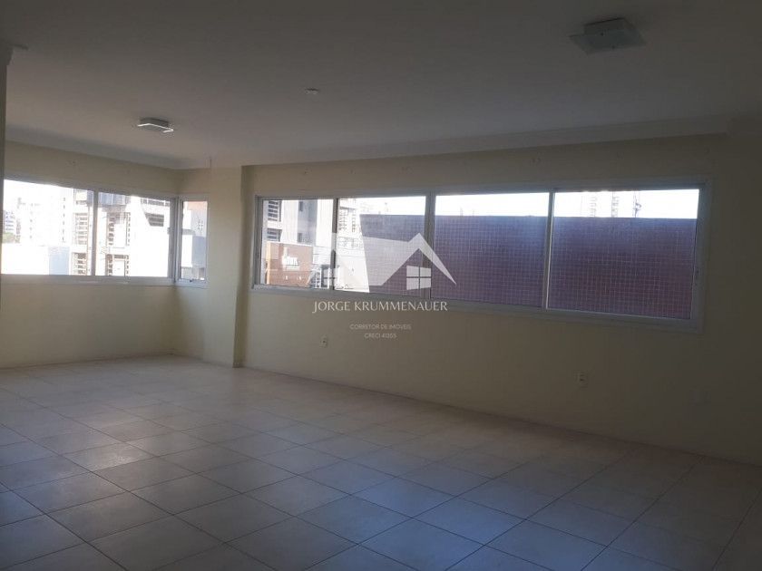 Apartamento à venda com 2 quartos, 82m² - Foto 8