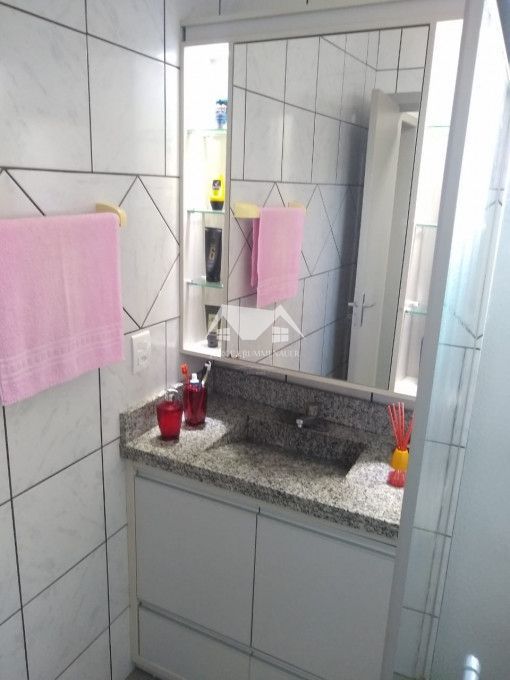 Apartamento à venda com 2 quartos, 52m² - Foto 19