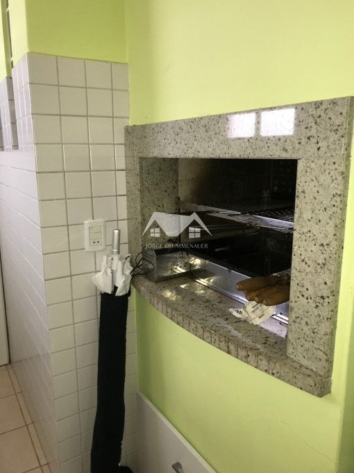 Apartamento à venda com 3 quartos, 140m² - Foto 19