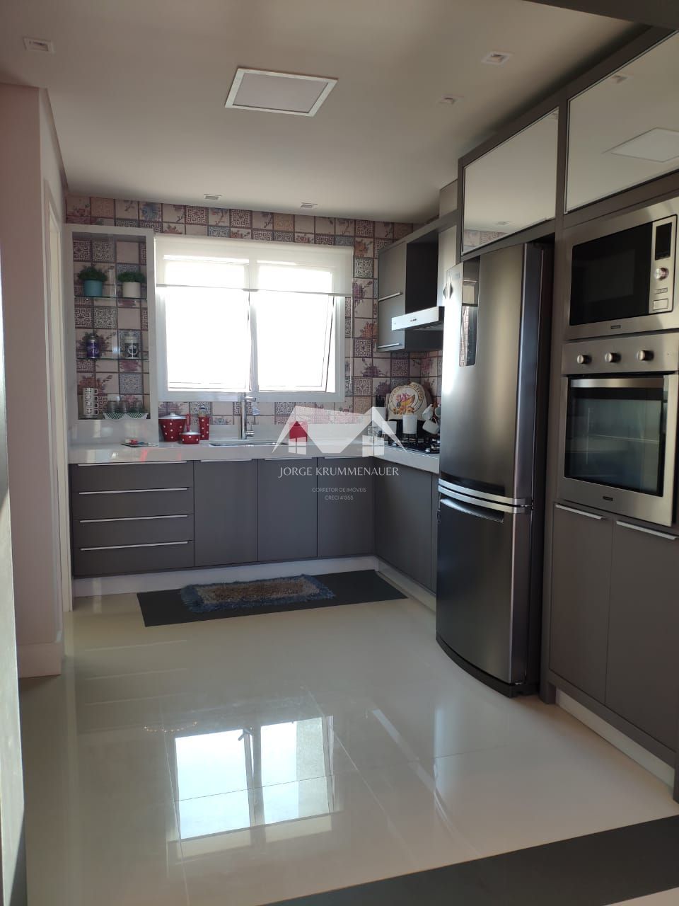 Apartamento à venda com 3 quartos, 144m² - Foto 10